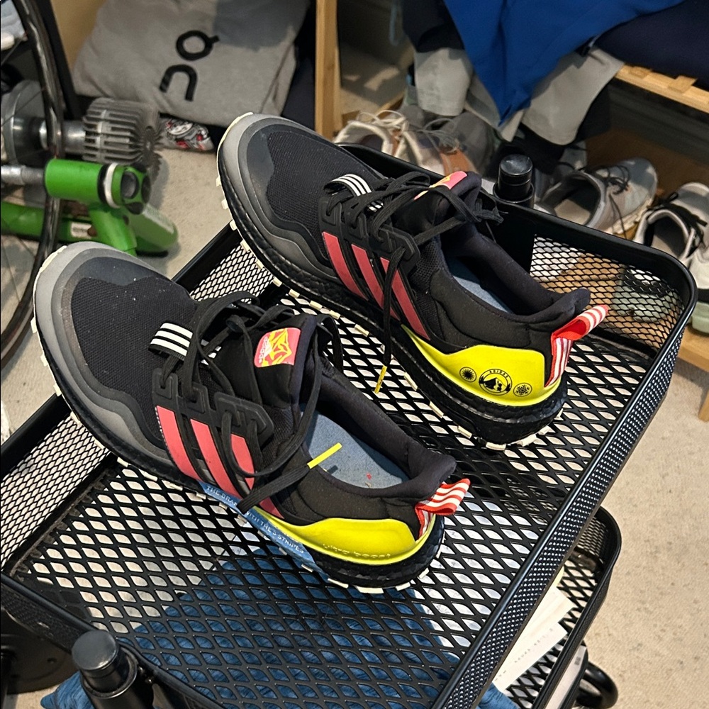 Hot Adidas trail running shoes
